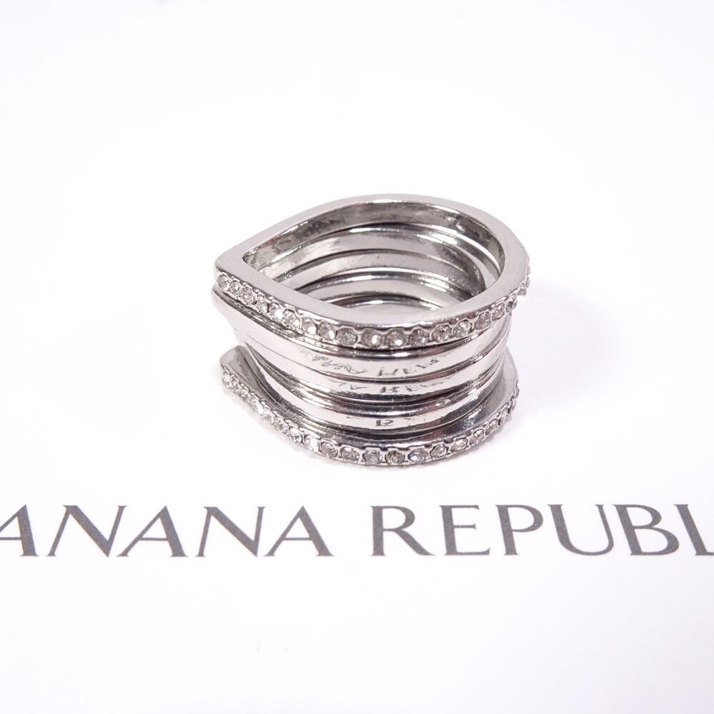 Banana Republic Women's Silver Crystal Pave V Stackable Ring Sz 6 NWT 45 - Picture 12 of 13